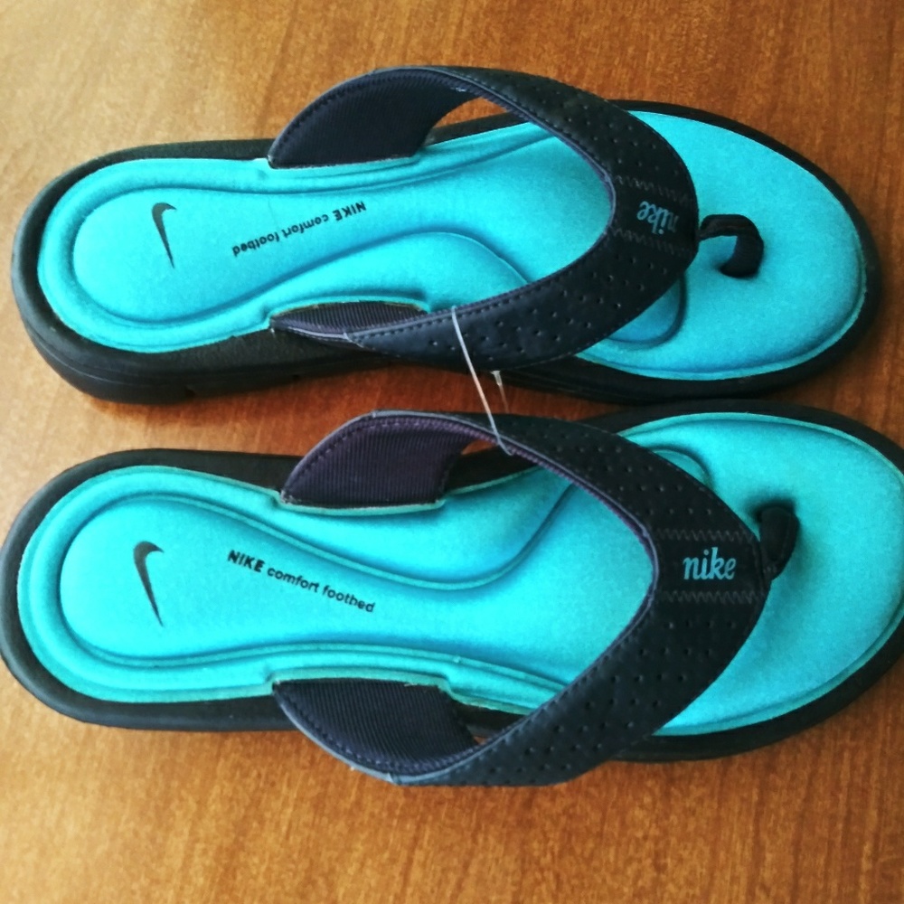 NIKE Flip Flop sandals
